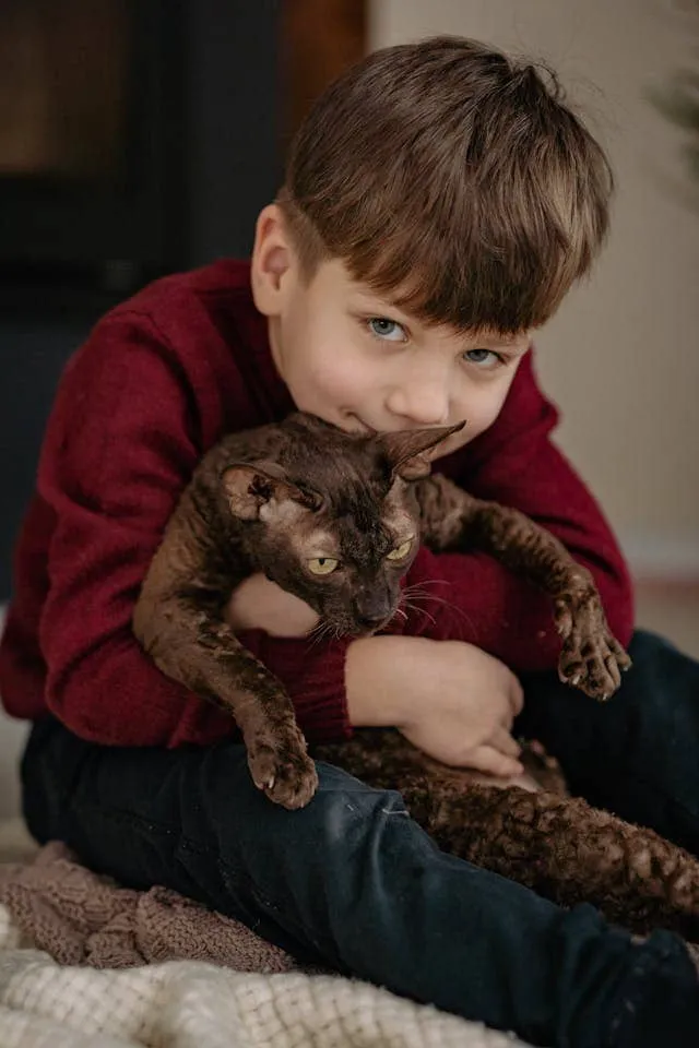 Tips for Introducing a New Cat to Your Kids